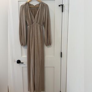Elegant Beige Long Sleeve Dress